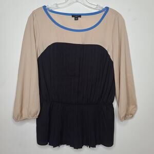 Ann Taylor black tan pleated peplum blouse - medium petite MP